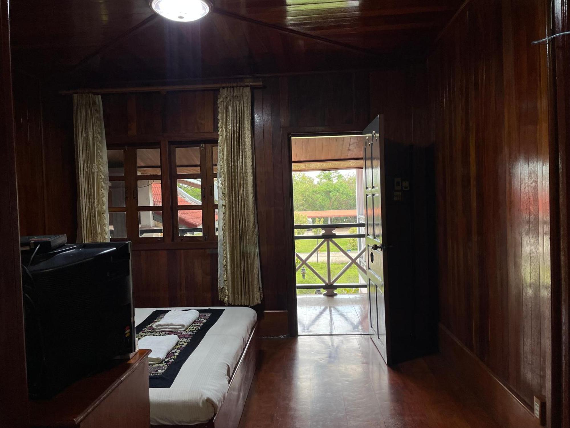 นากาย รีสอร์ต Hotel Ban Nakay Nua ภายนอก รูปภาพ