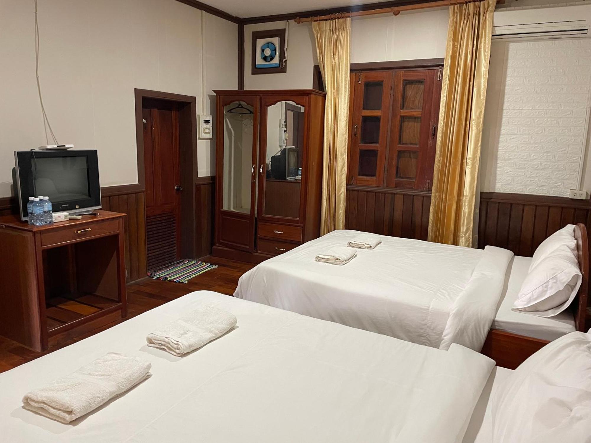 นากาย รีสอร์ต Hotel Ban Nakay Nua ภายนอก รูปภาพ