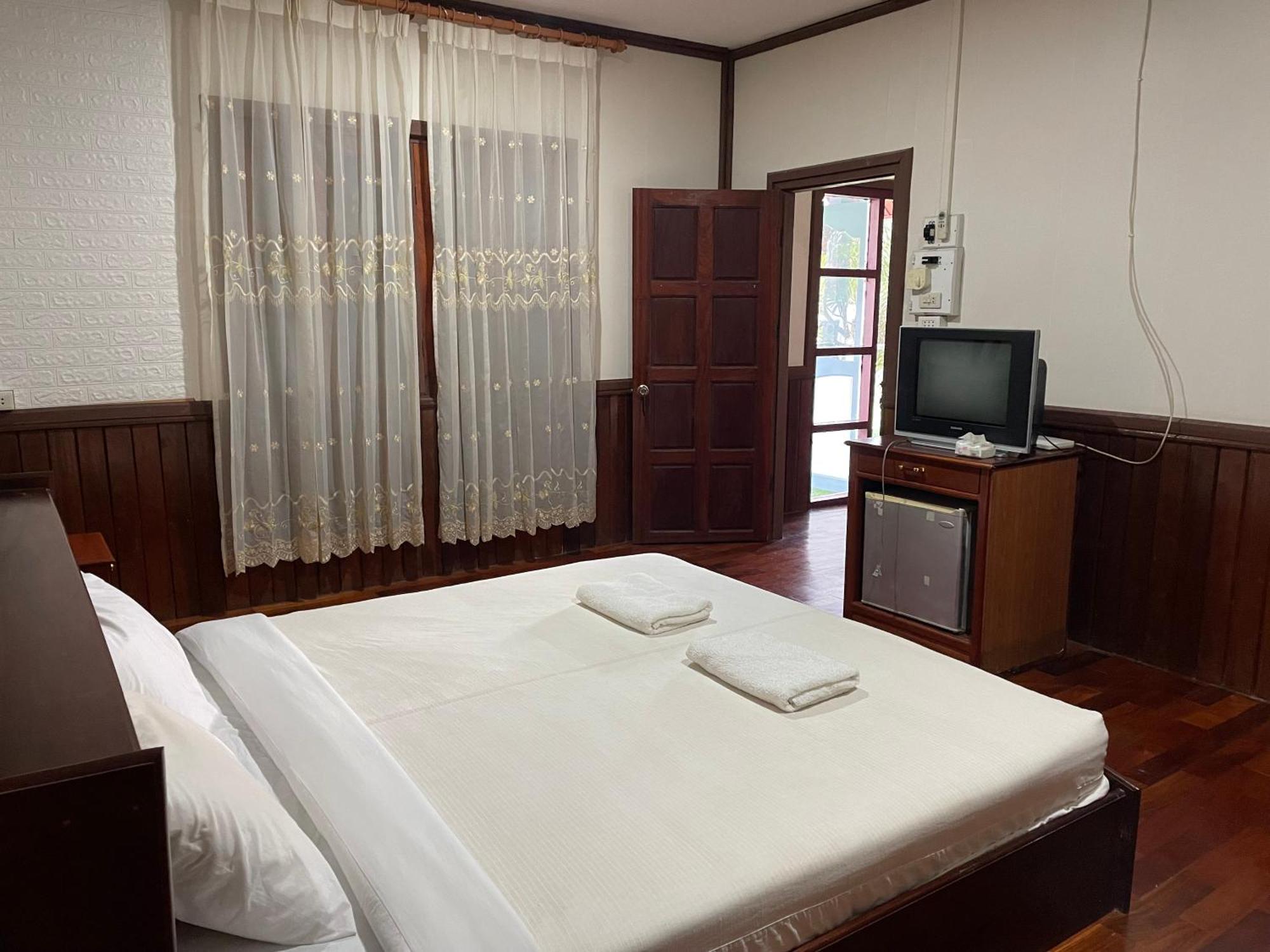 นากาย รีสอร์ต Hotel Ban Nakay Nua ภายนอก รูปภาพ