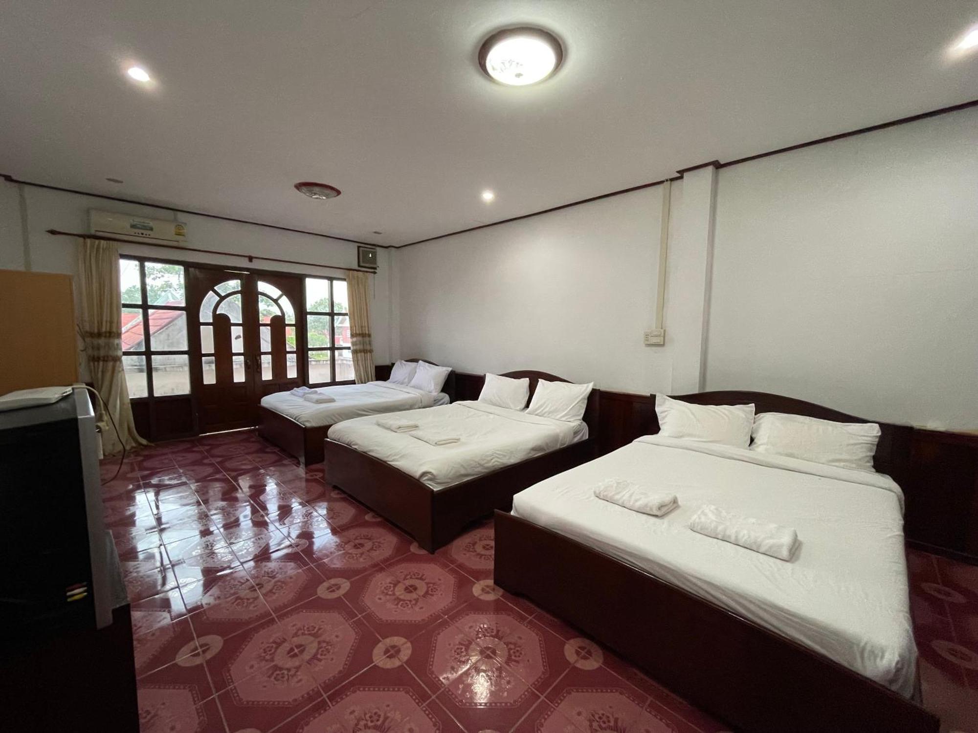 นากาย รีสอร์ต Hotel Ban Nakay Nua ภายนอก รูปภาพ