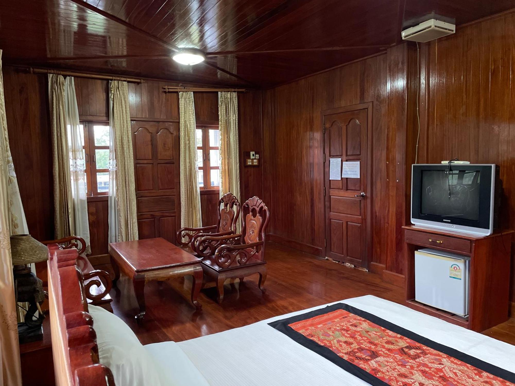 นากาย รีสอร์ต Hotel Ban Nakay Nua ภายนอก รูปภาพ