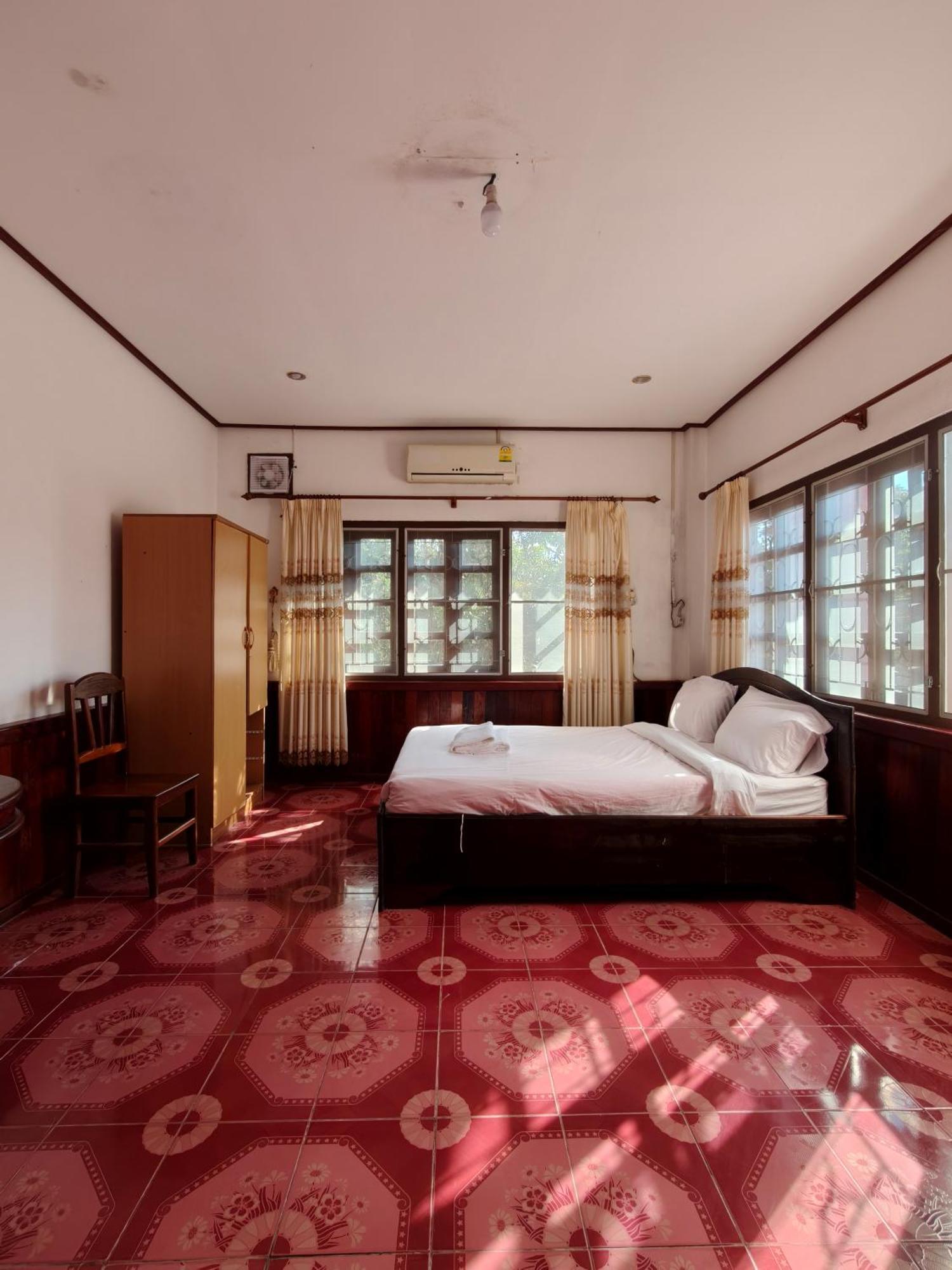 นากาย รีสอร์ต Hotel Ban Nakay Nua ภายนอก รูปภาพ