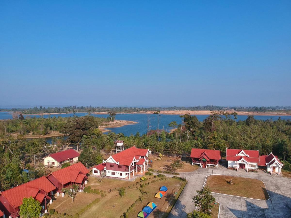 นากาย รีสอร์ต Hotel Ban Nakay Nua ภายนอก รูปภาพ